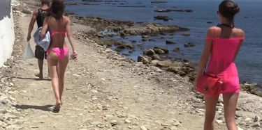 375px x 187px - Giantess on the beach TNAFlix Porn Videos